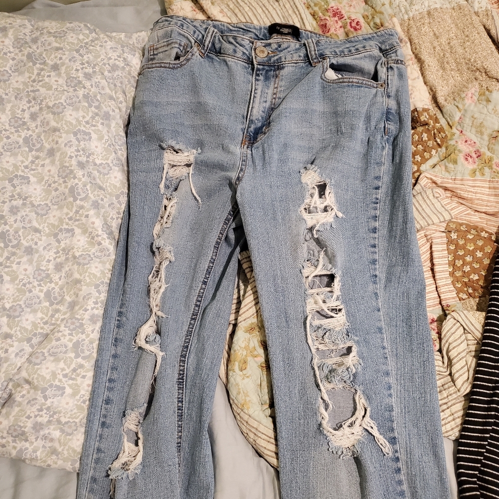 Forever 21 ripped jeans